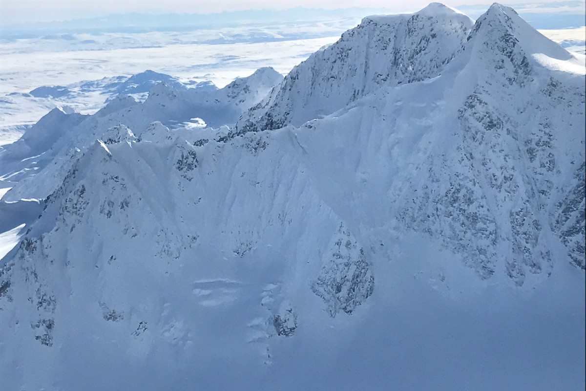 Black Rapids Meteor Peak glacier ski camp zone in the Eastern Alaska Range