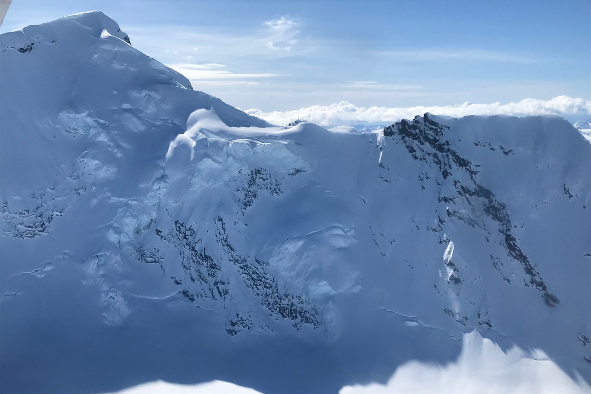 Valdez Thompson Pass ski plane flights to Mohawk in the Chugach Mountains also providing Alaska glacier ski camps.